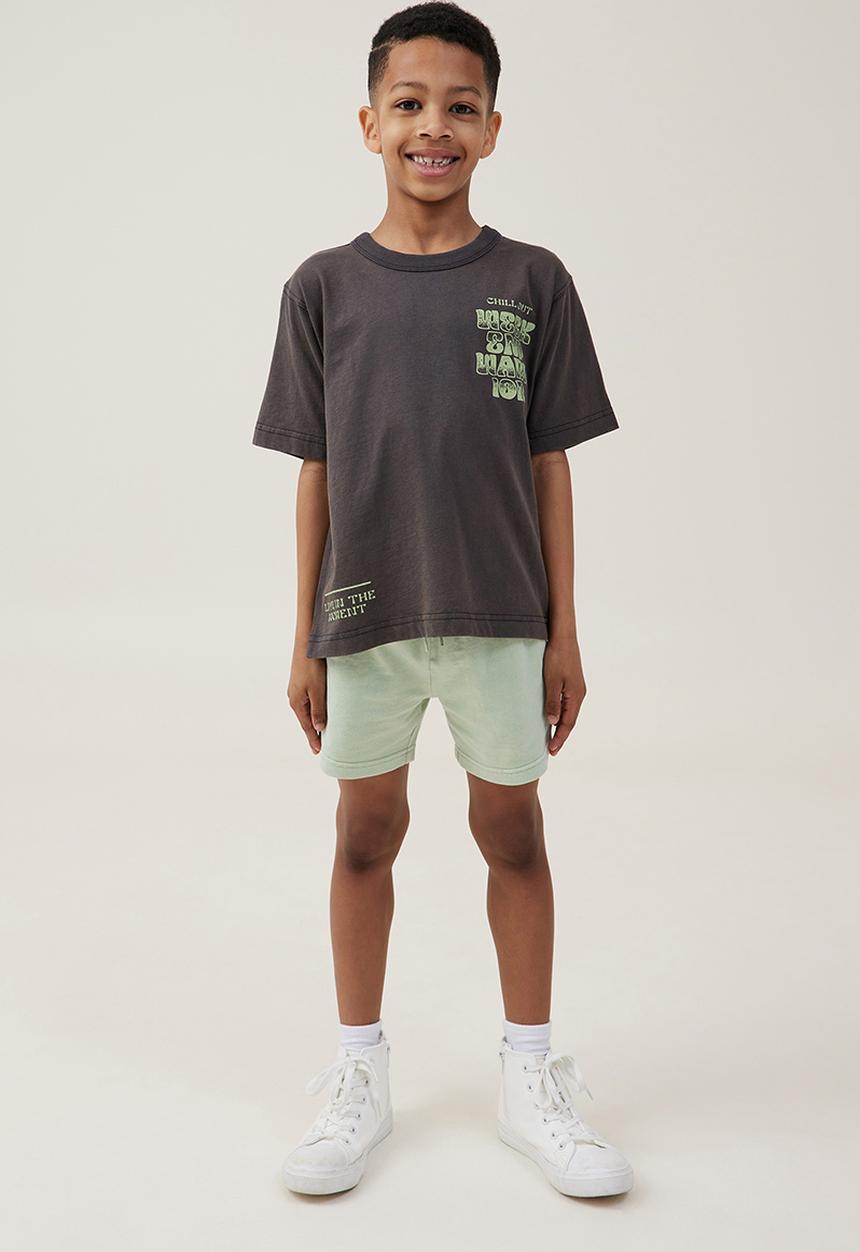 Cotton On - Jonny short sleeve print tee - phantom/weekend warrior