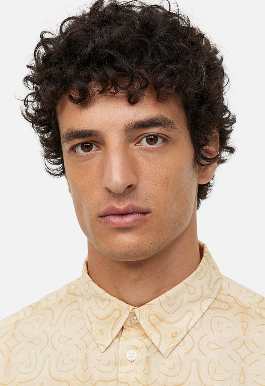 H&M - Cotton shirt regular fit - light beige patterned