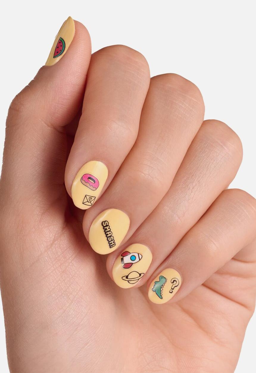 essence - Happiness looks good on you nail sticker