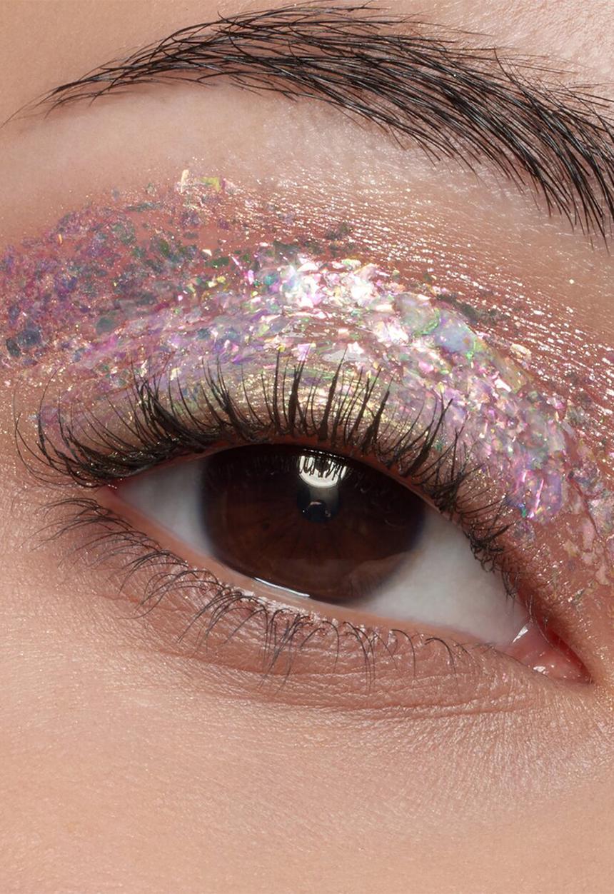 essence - Multichrome flakes eyeshadow topper 02
