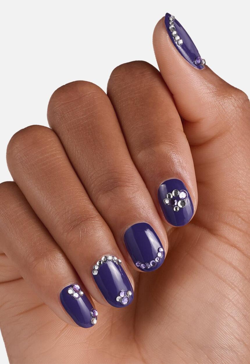 essence - 3D Nail Jewels 01
