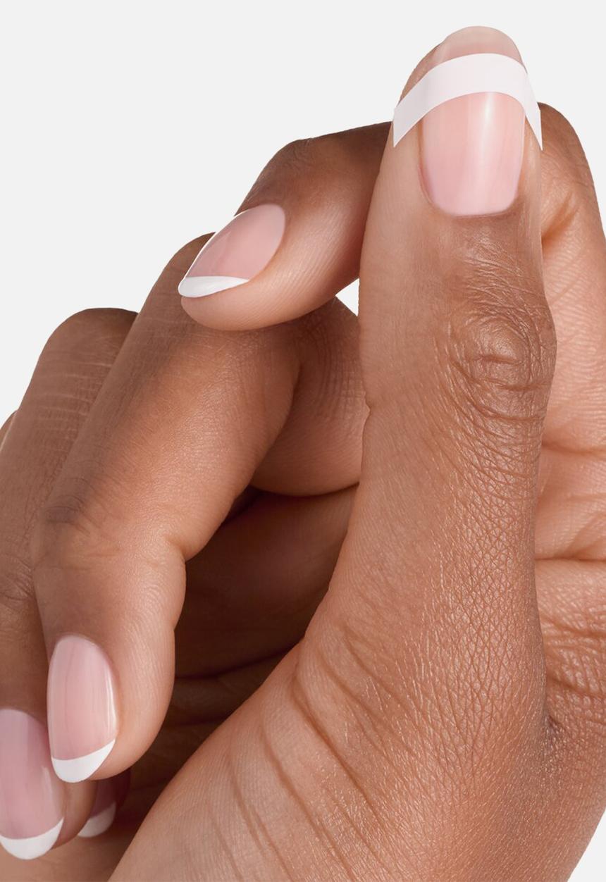 essence - French Manicure Stencils - 01 French Tips & Tricks