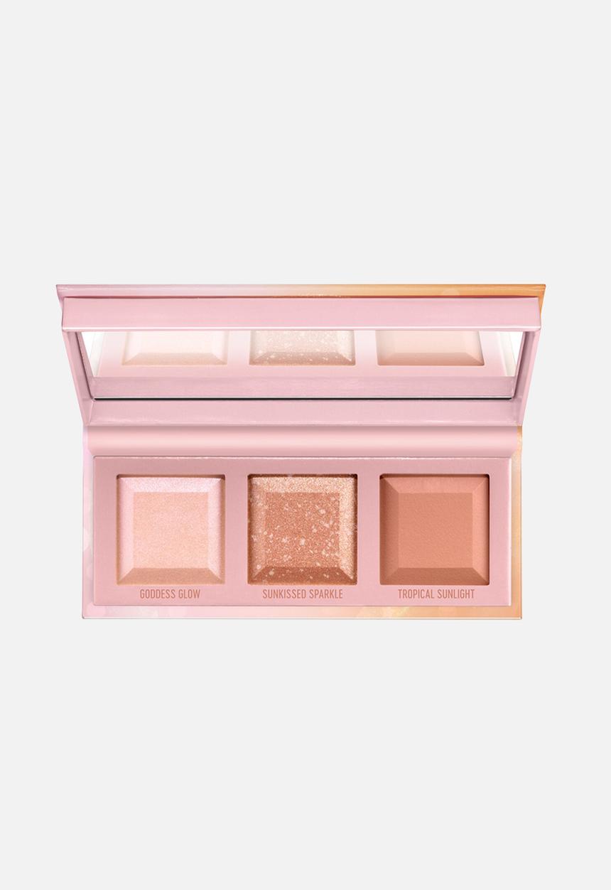 essence - Love that glow & bronze palette