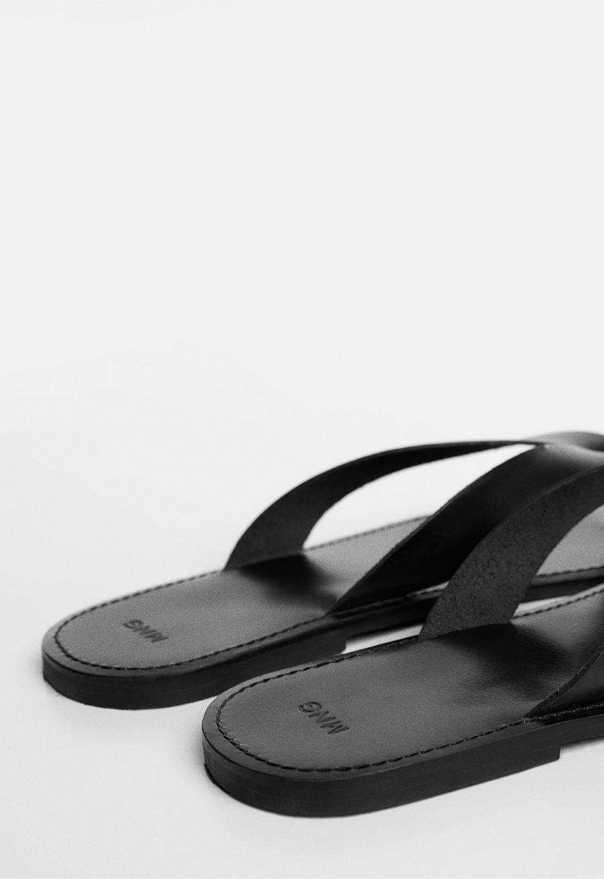 MANGO - Sandals flipflea flip flop - black