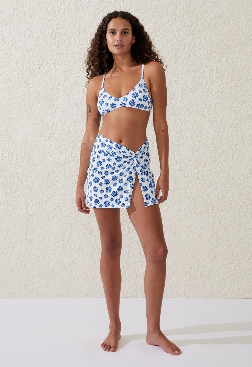 Cotton On - Twist front swim skirt - mia floral blue