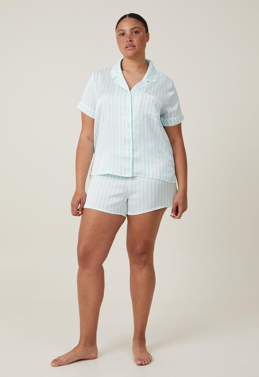Cotton On - Plus staycay satin sleep set - fair aqua/coconut milk