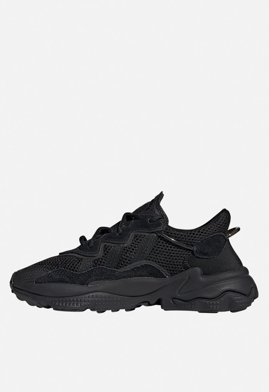 adidas Originals - Ozweego J - core black/core black/trace grey met.