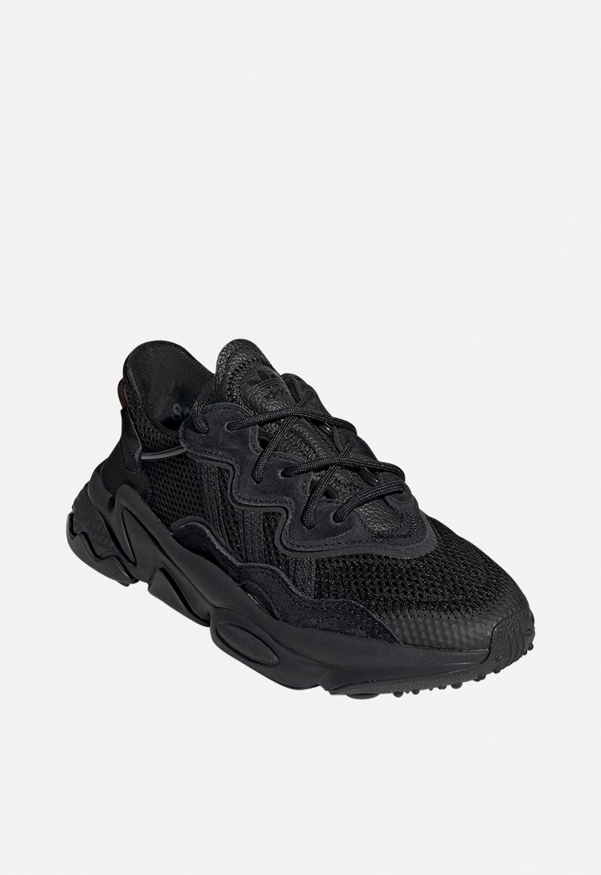 adidas Originals - Ozweego J - core black/core black/trace grey met.