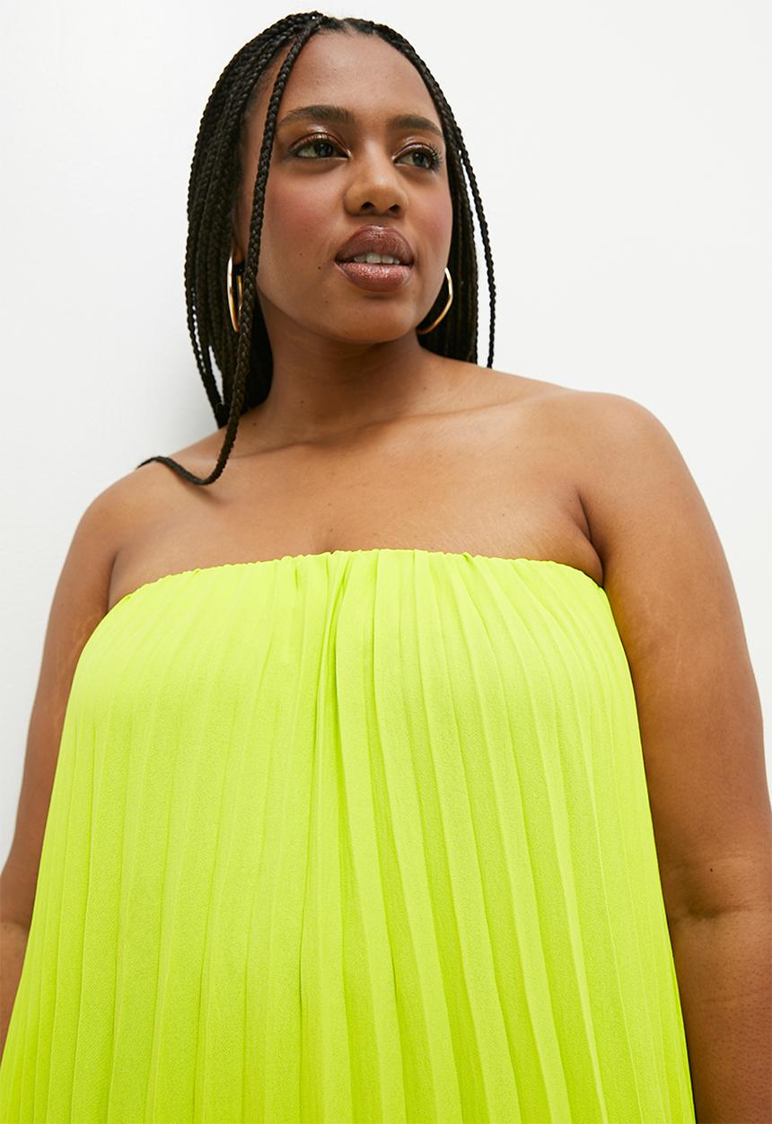 VELVET - Strapless pleated trapeze dress - yellow