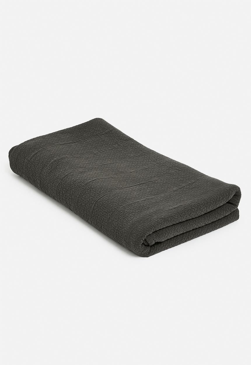 Hertex Haus - Serene organic cotton throw - midnight