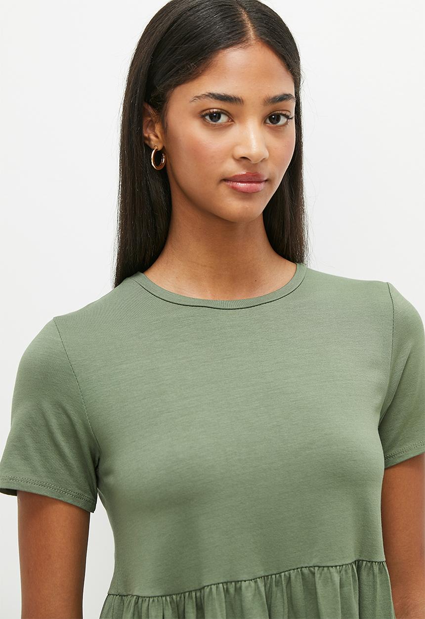 HAILYS - Shortsleeve frill bottom t-shirt - light khaki
