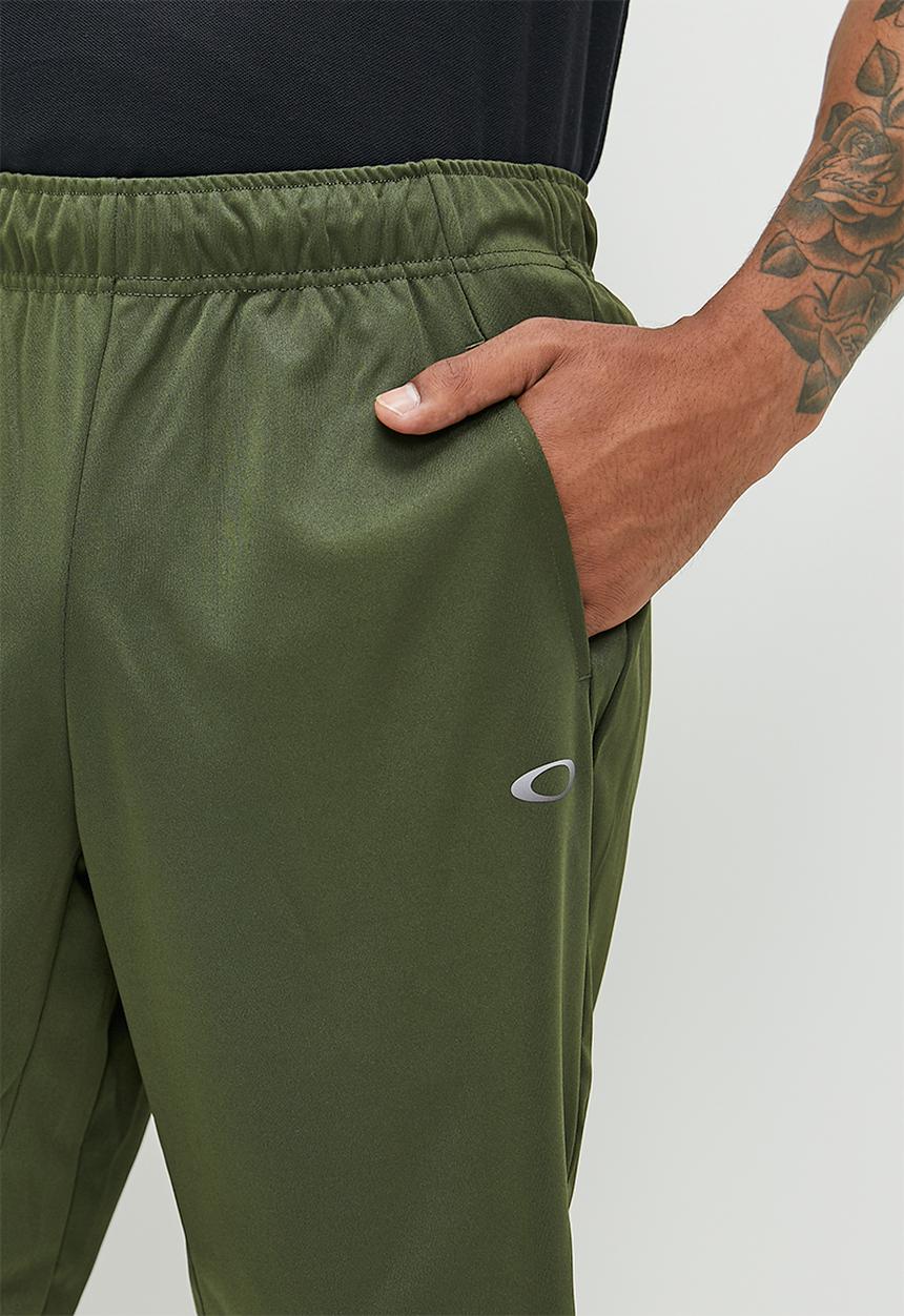 Oakley - Foundational 9 short 3.0 - duck egg