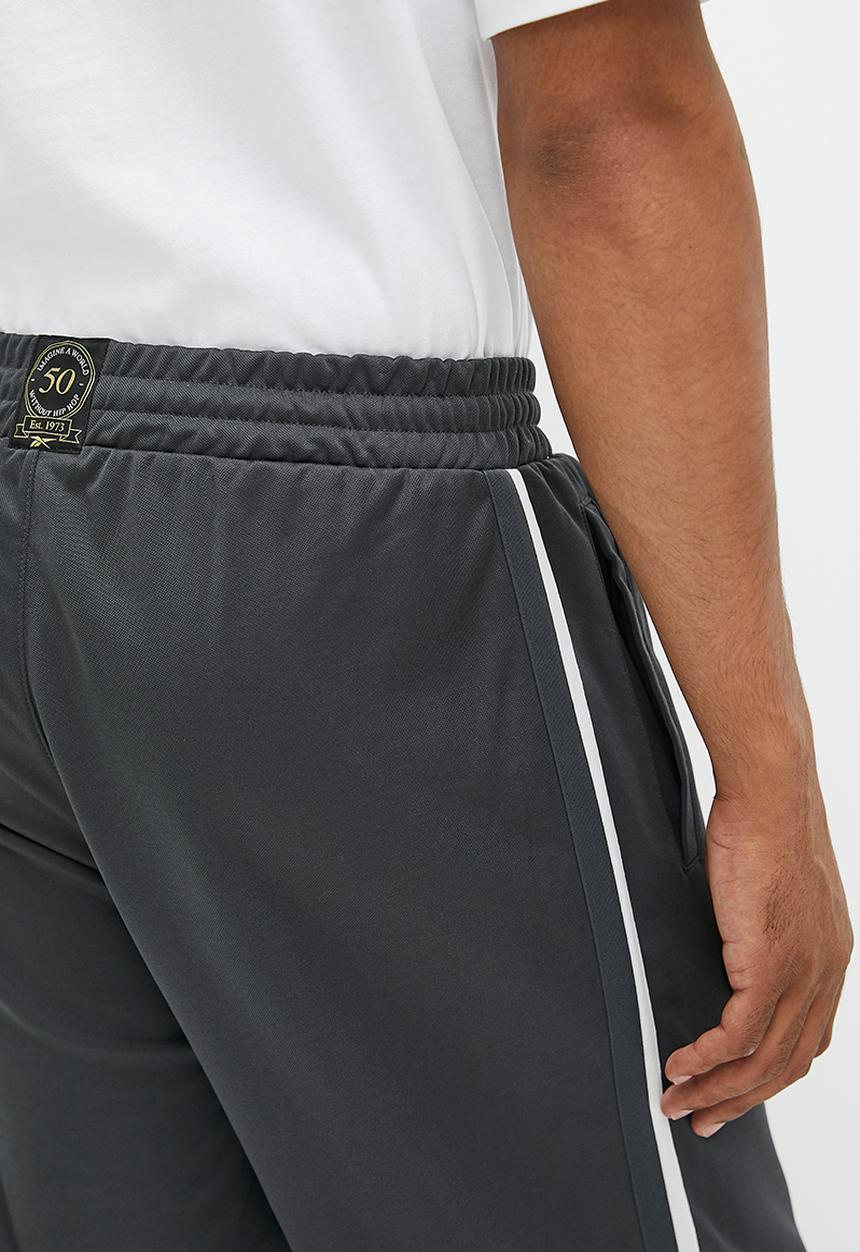 Reebok - HRN hip hop track pant - charcoal 