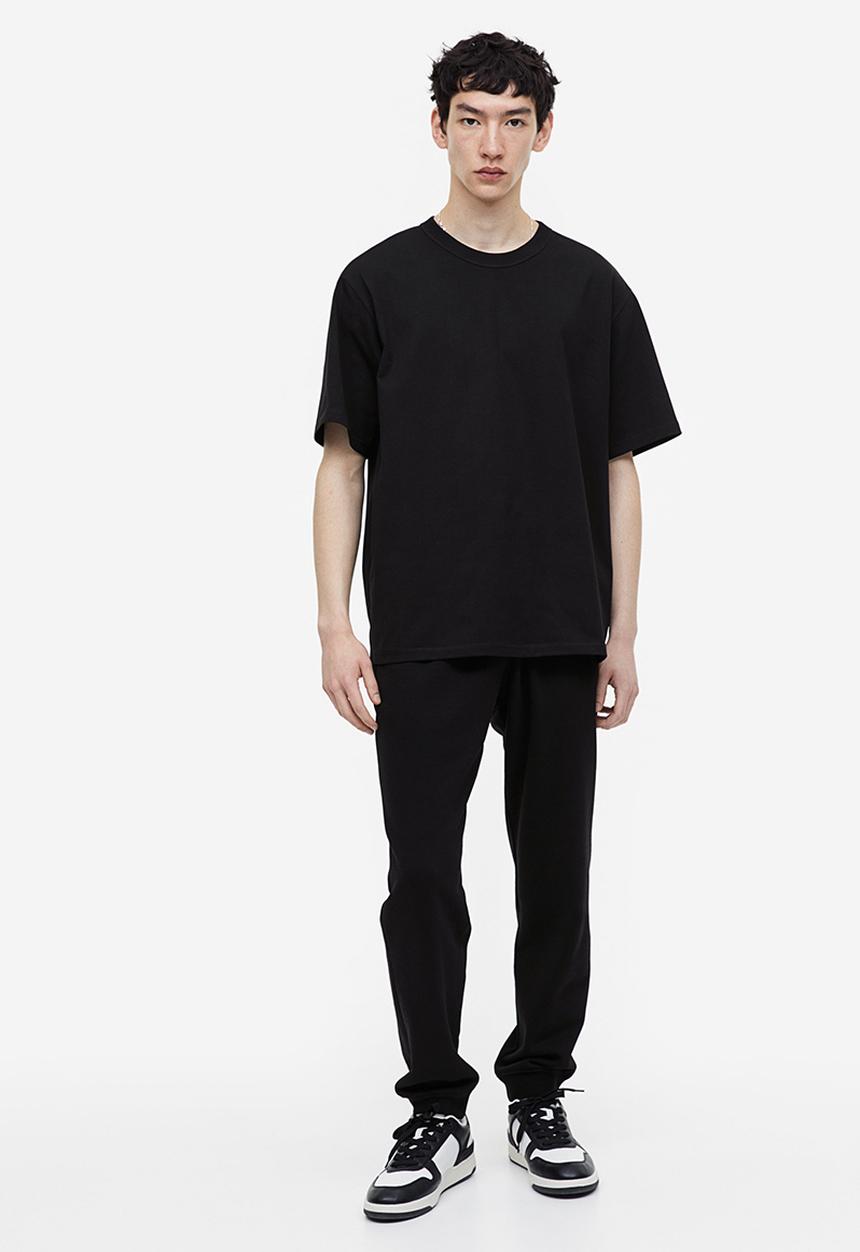 H&M - Coolmax® relaxed fit T-shirt - black
