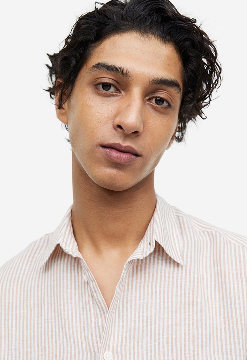 H&M - Regular fit linen shirt - light beige striped