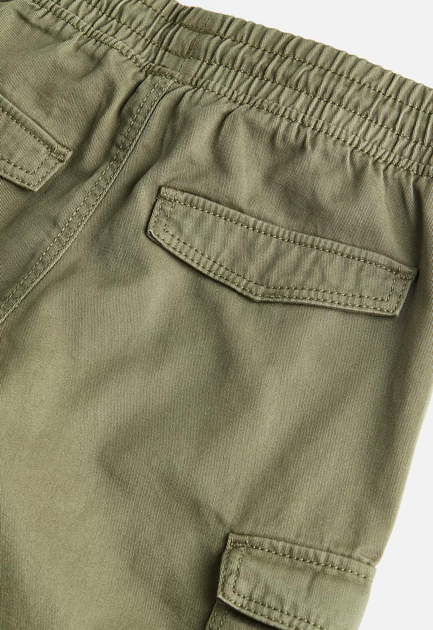 H&M - Twill cargo shorts - khaki green