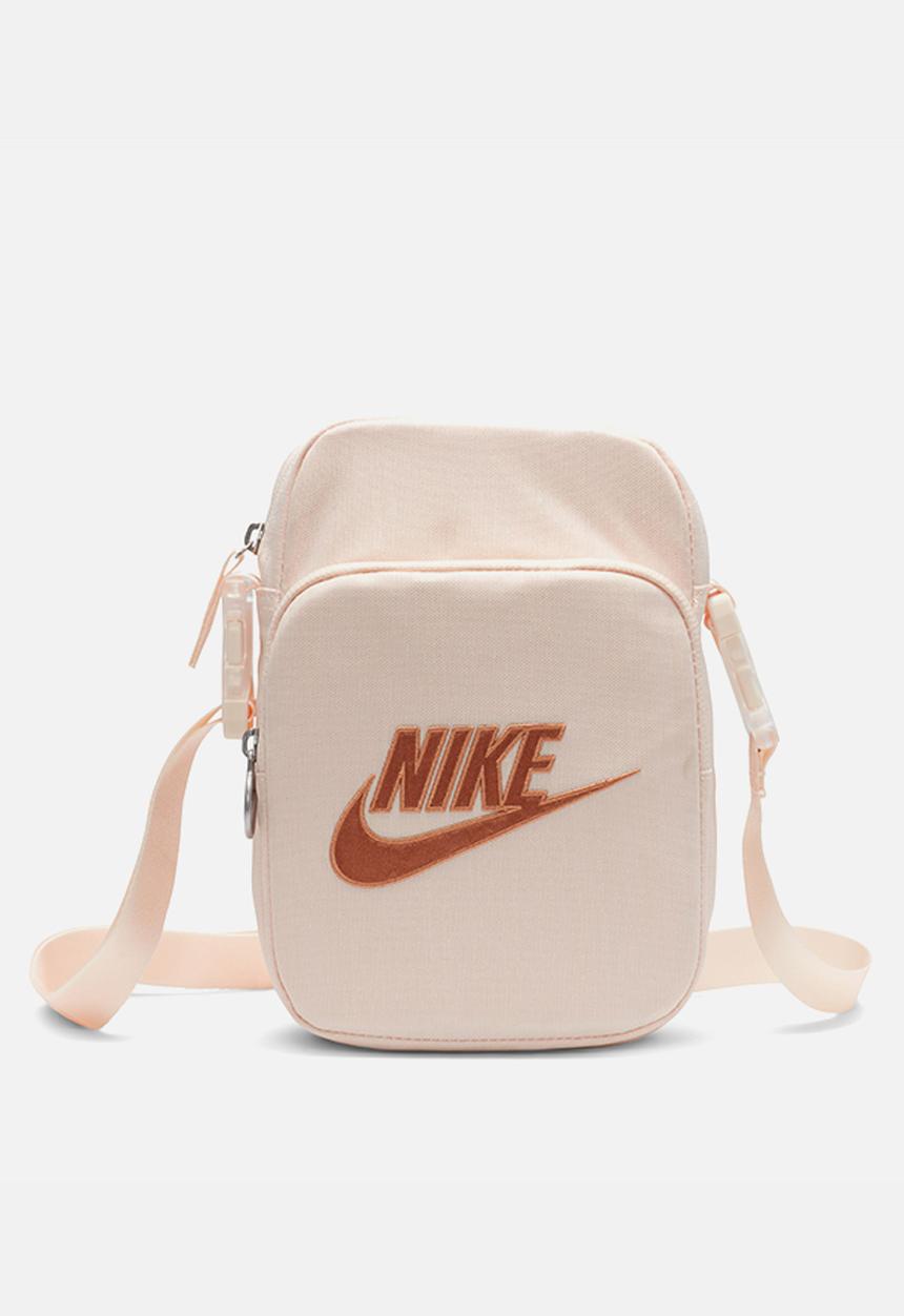 Nike - Heritage crossbody - guava ice / amber brown