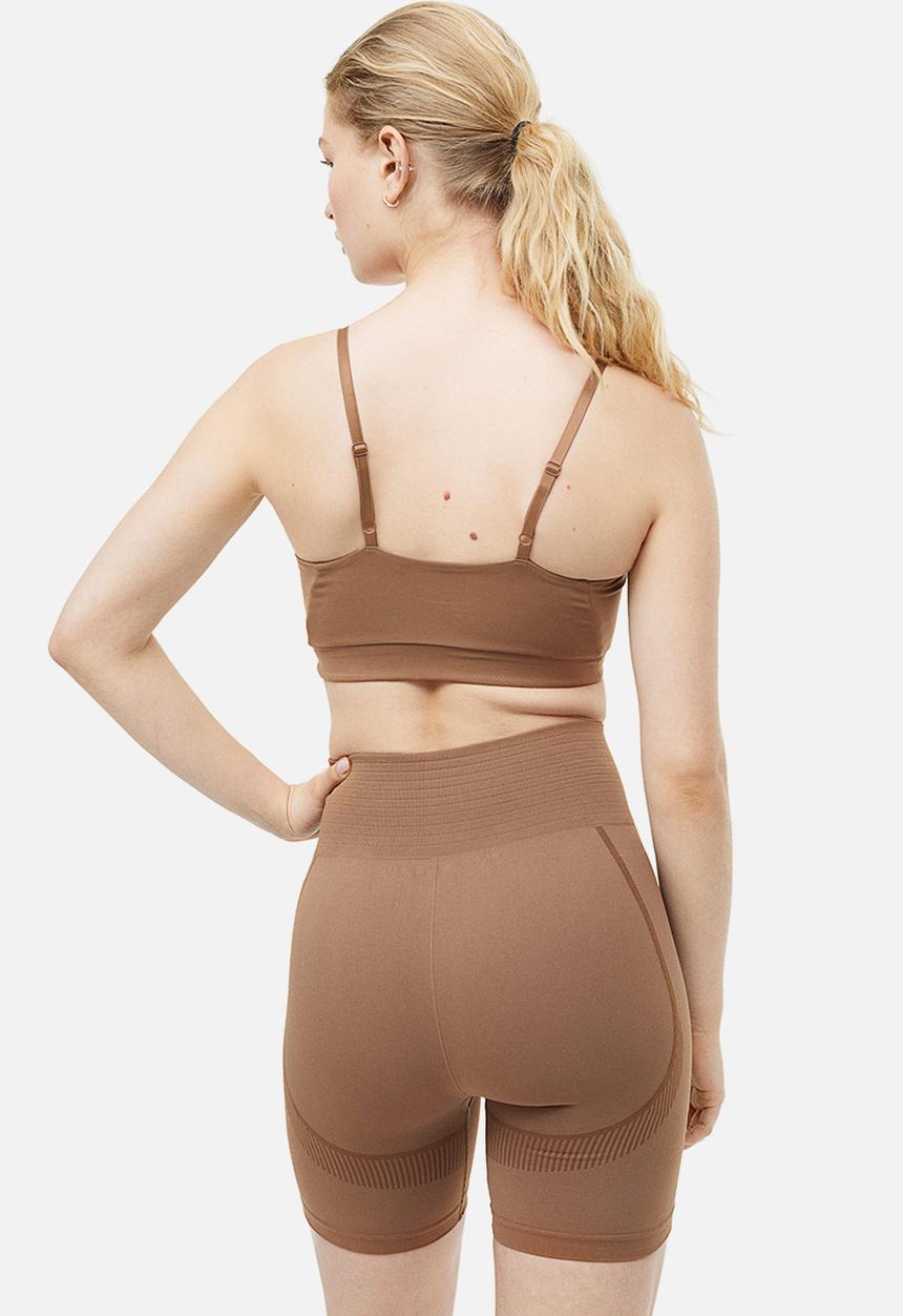 H&M - Drymove™ seamless shaping shorts - light brown
