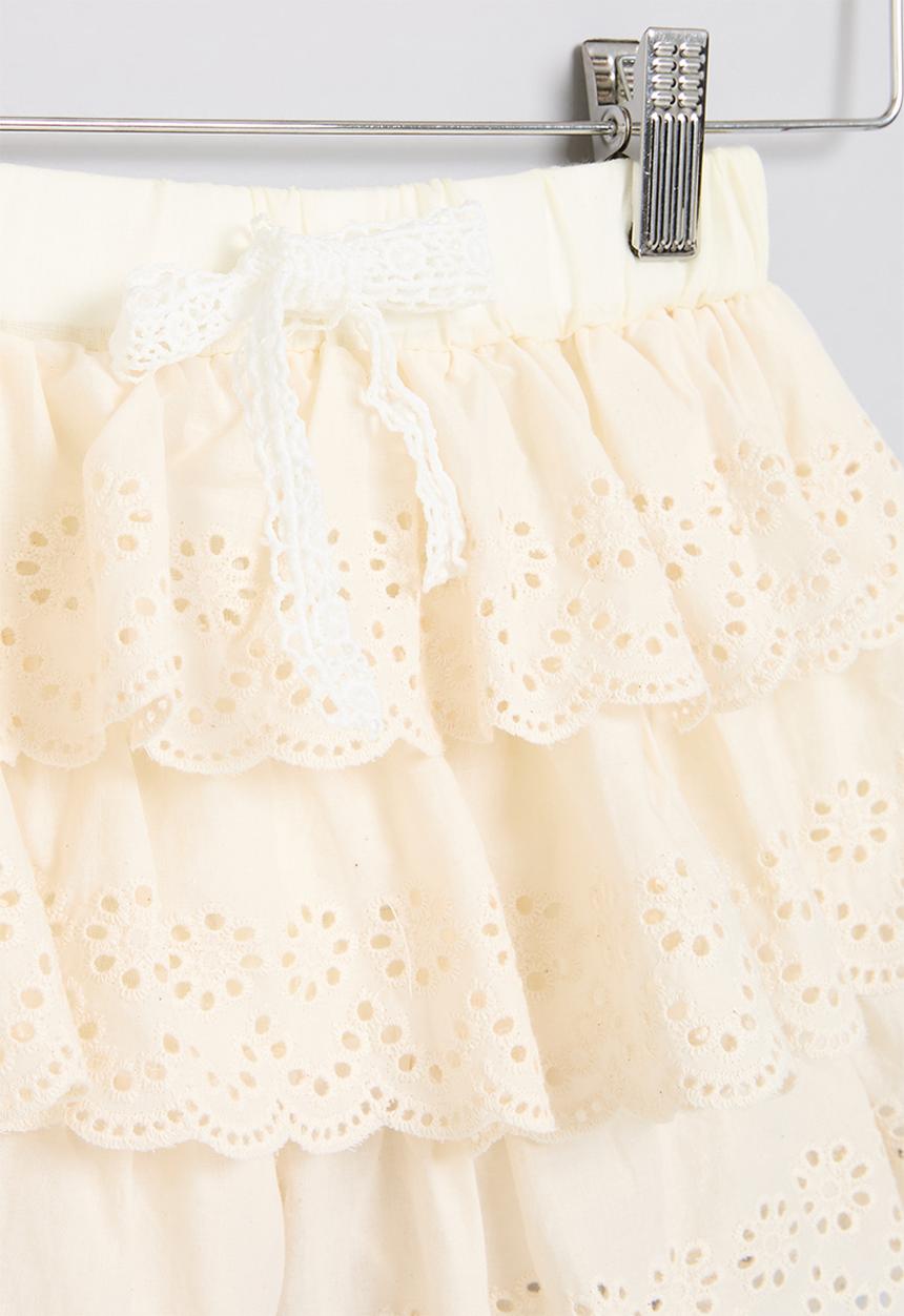 Pop Candy - Anglaise shorts - ecru