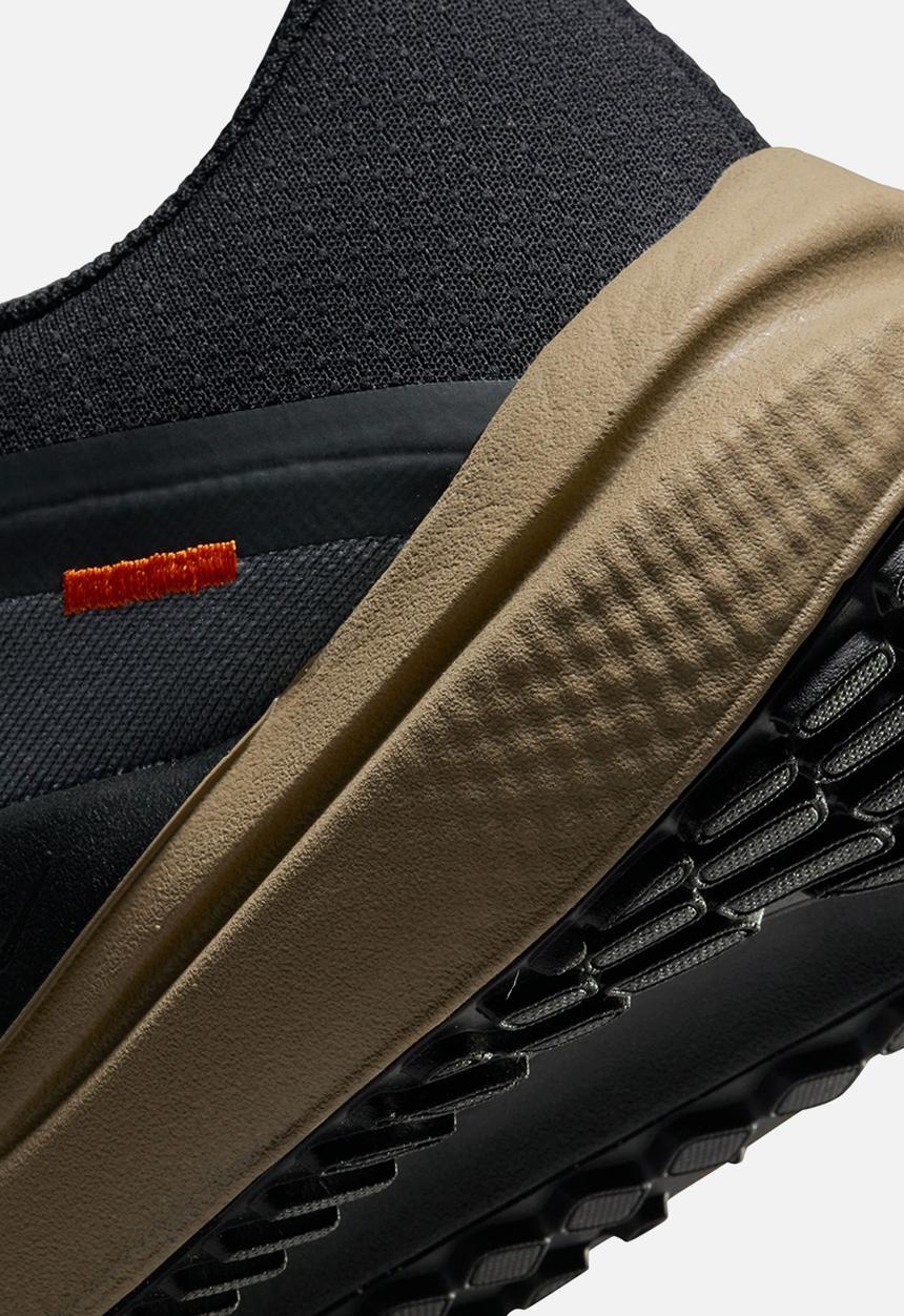 Nike - Air Winflo 10