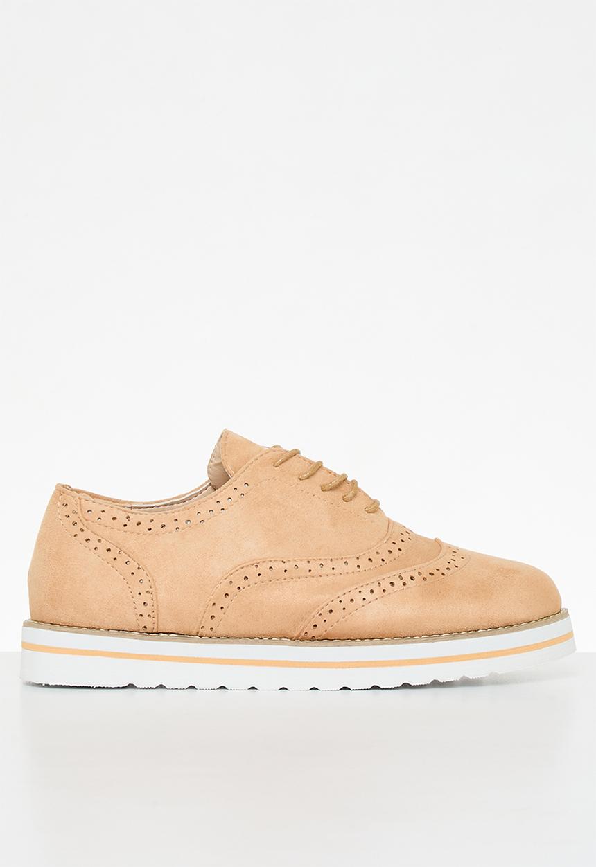 dailyfriday - Nina brogue - tan