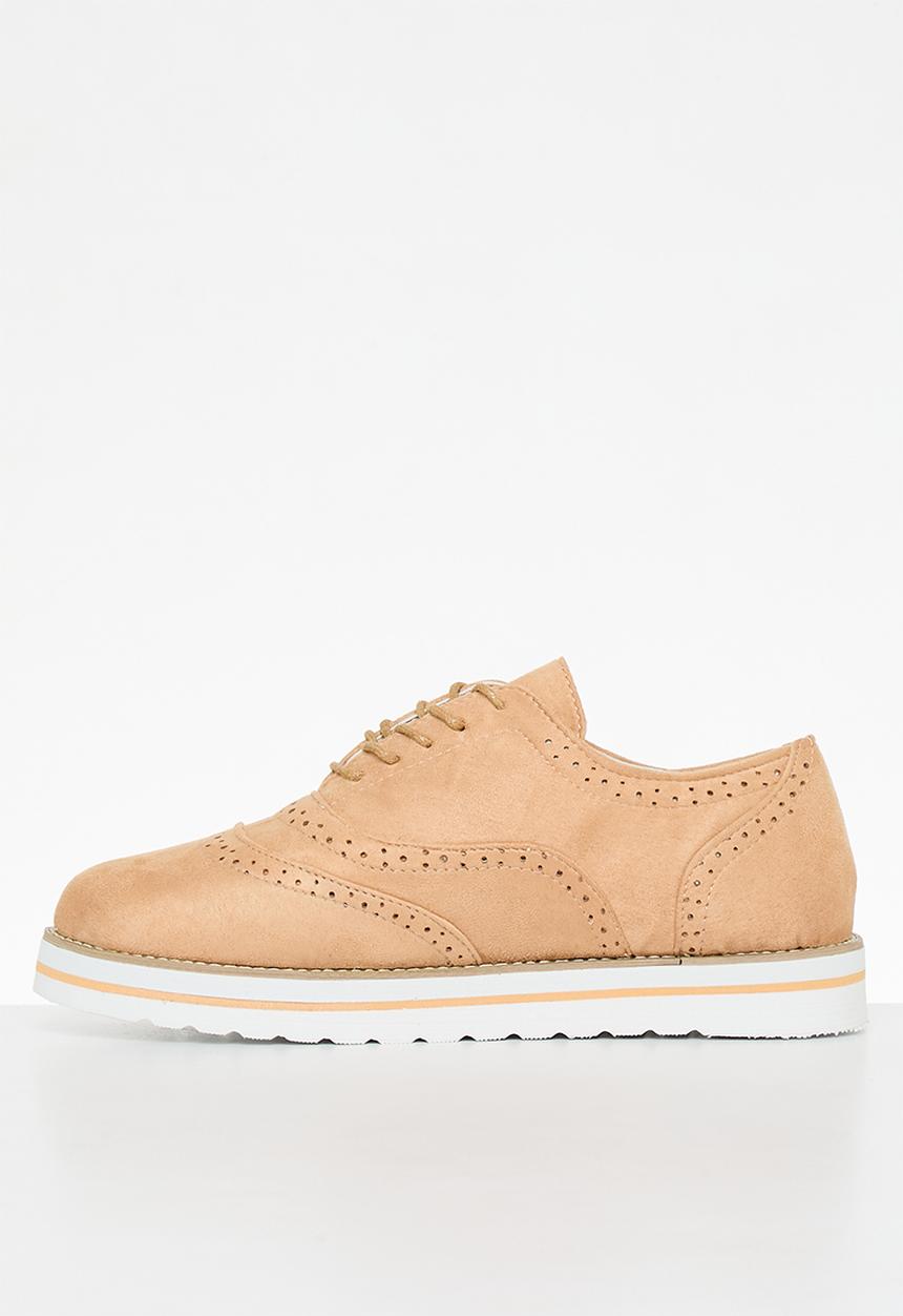 dailyfriday - Nina brogue - tan