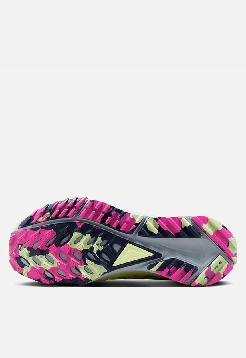 Nike - Pegasus Trail 4