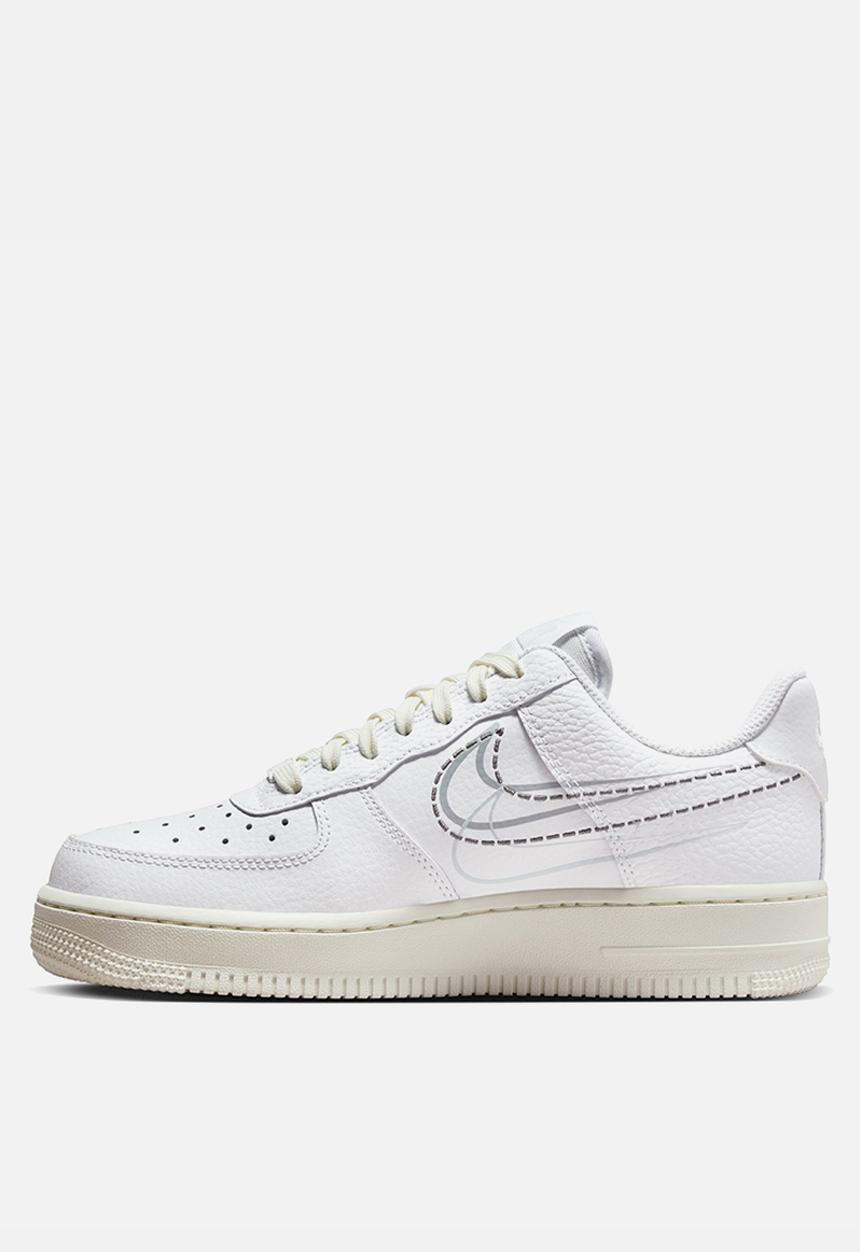 Nike - Air Force 1 '07