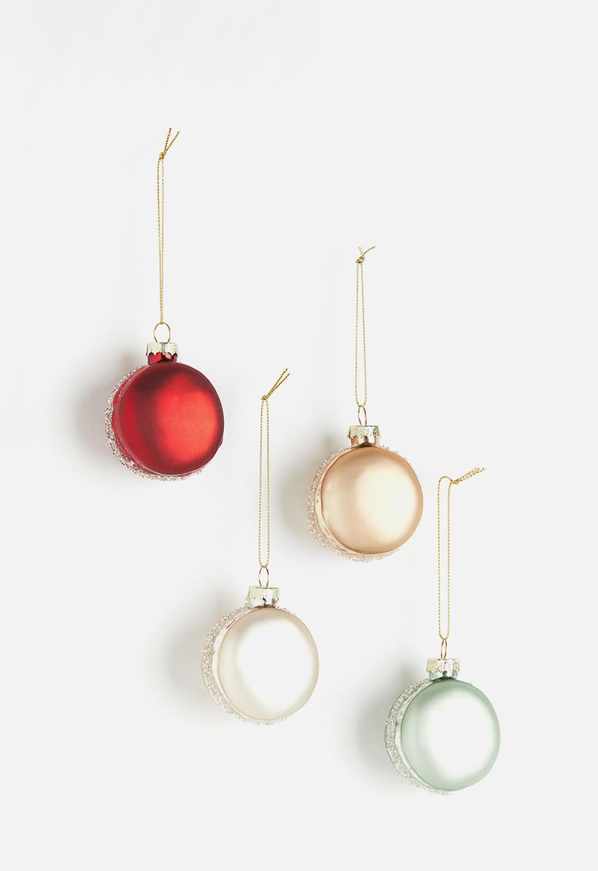 H&M - 4 Pack christmas tree decorations - red macarons