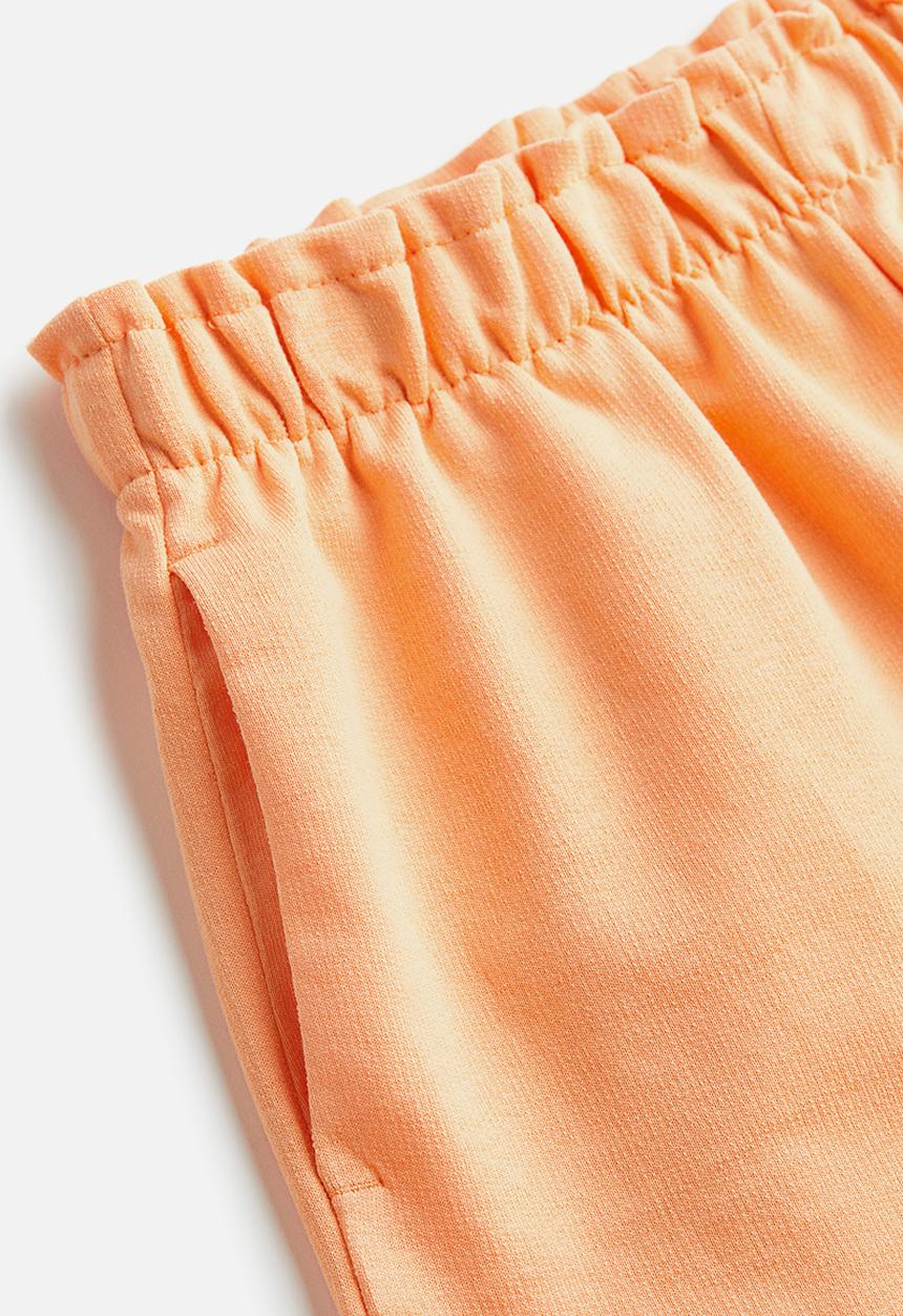 H&M - Paper bag sweatshorts - apricot