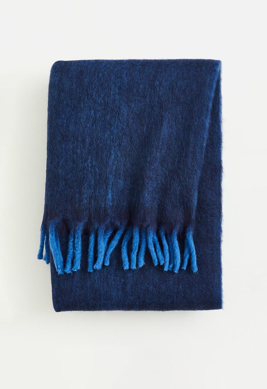 H&M - Wool-blend blanket - dark blue 