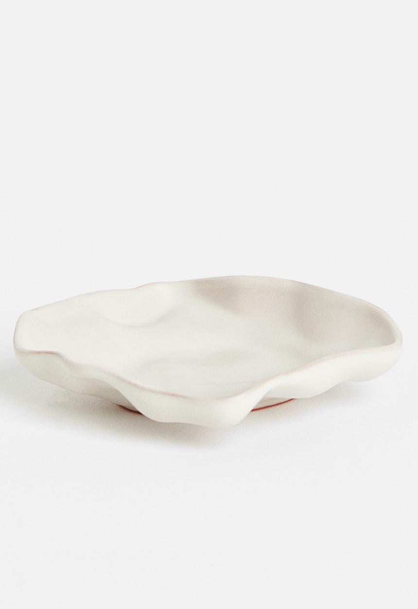 H&M - Terracotta tray - white