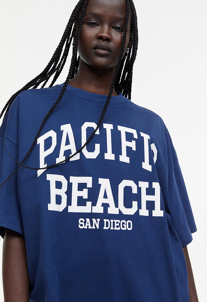 H&M - Oversized printed t-shirt - dark blue/pacific beach
