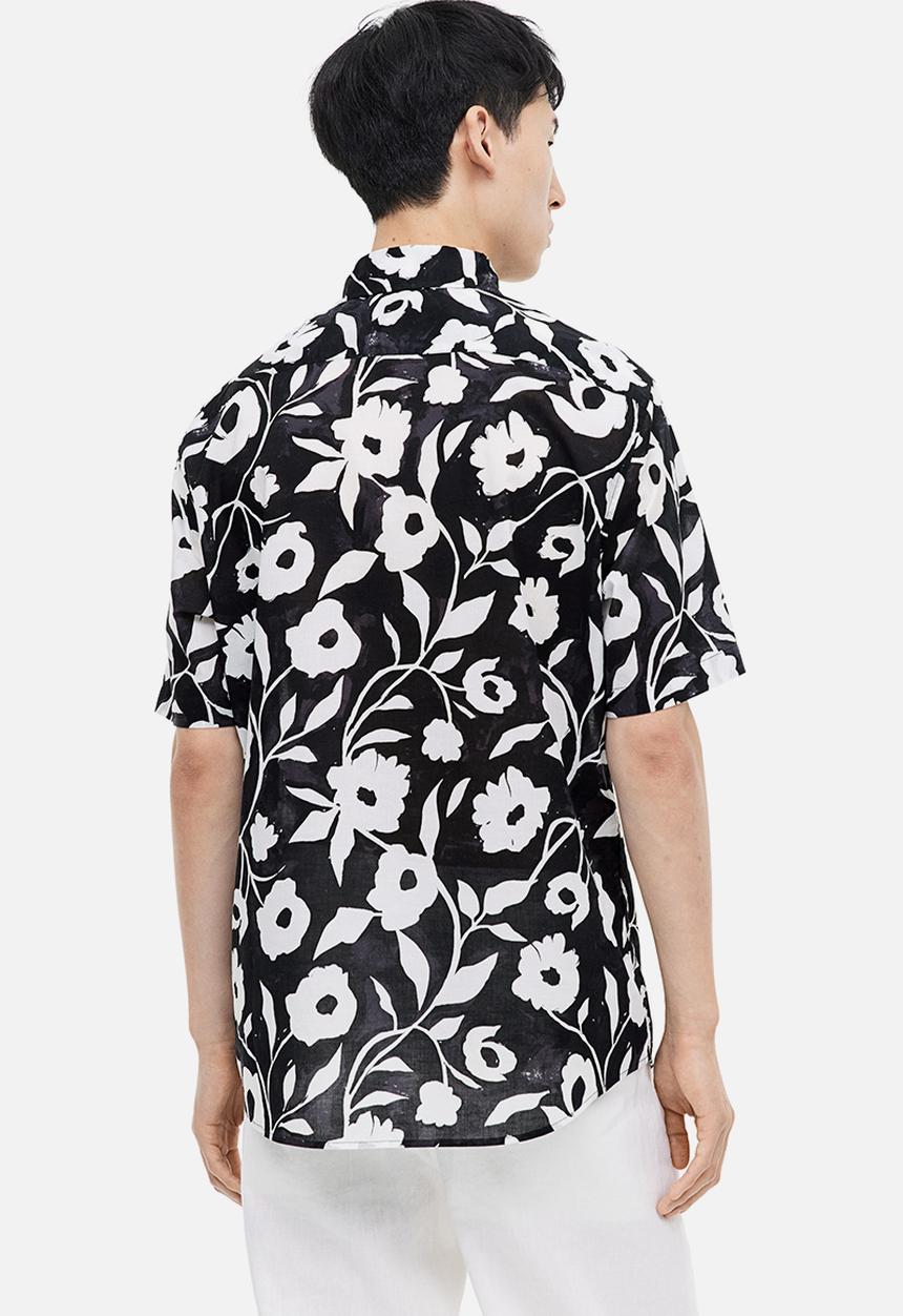 H&M - Cotton shirt regular fit - black floral 