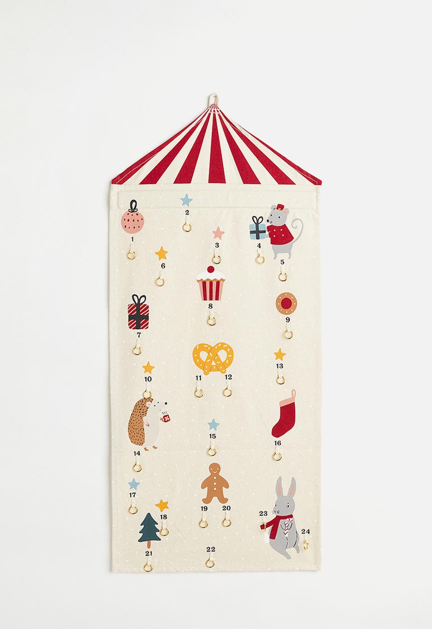 H&M - Wall-hung advent calendar - red christmas