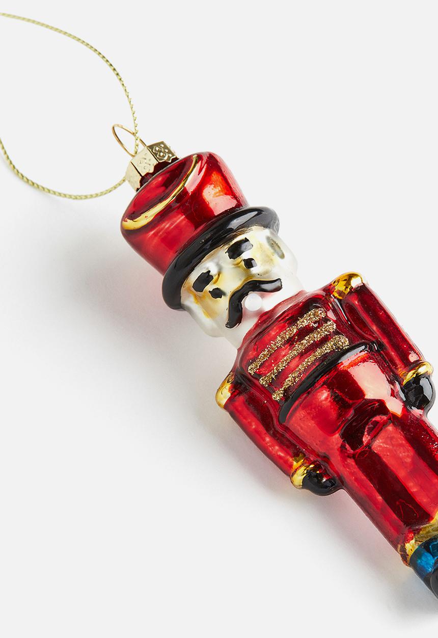 H&M - Christmas decoration - red nutcrackers