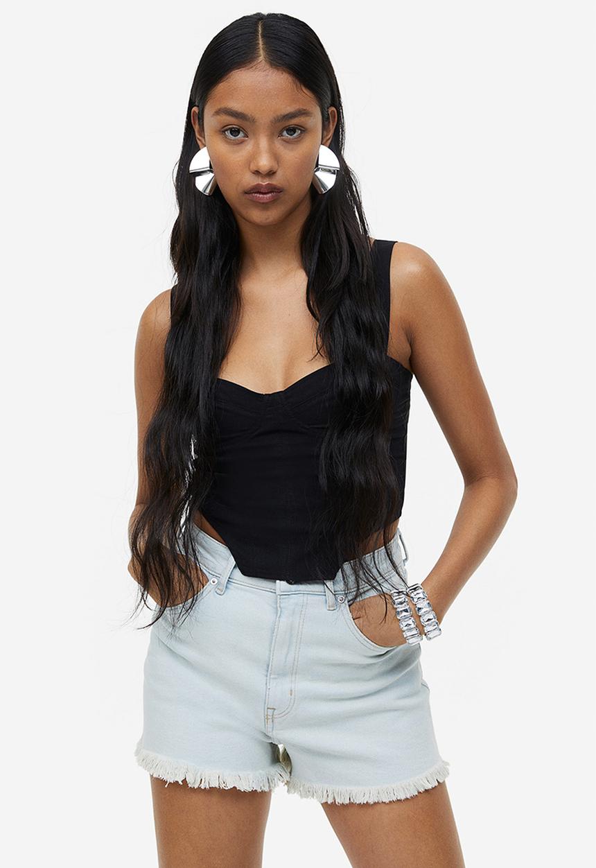 H&M - High-waisted denim shorts - pale denim blue