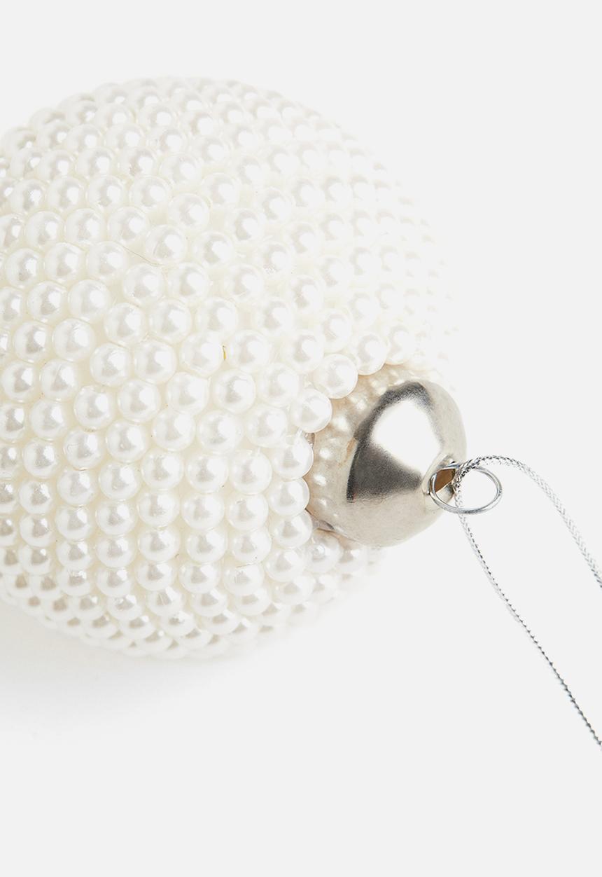 H&M - Pearl christmas tree bauble - white