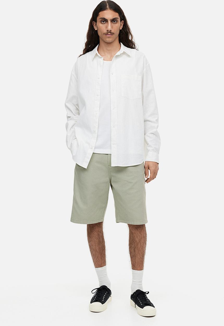 H&M - Relaxed fit worker shorts - green