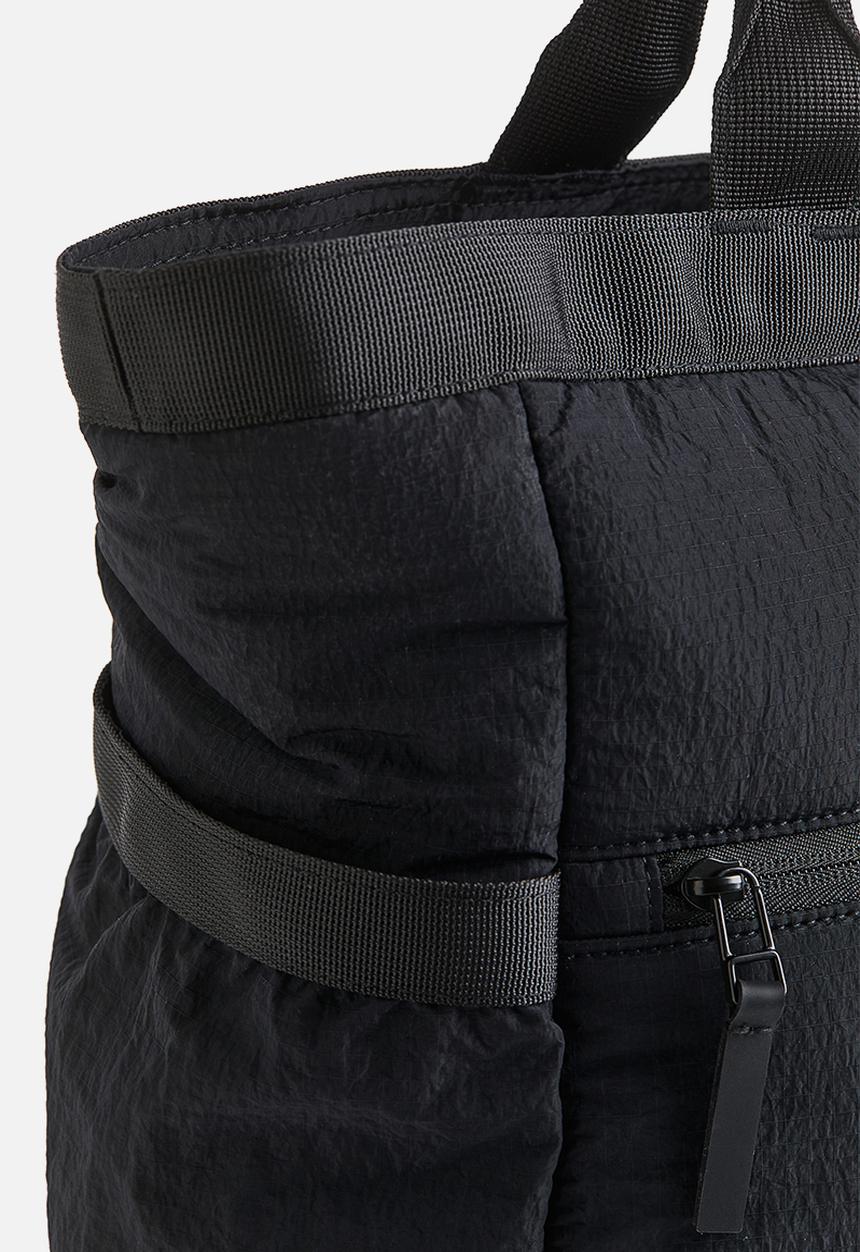H&M - Water-repellent sports backpack - black