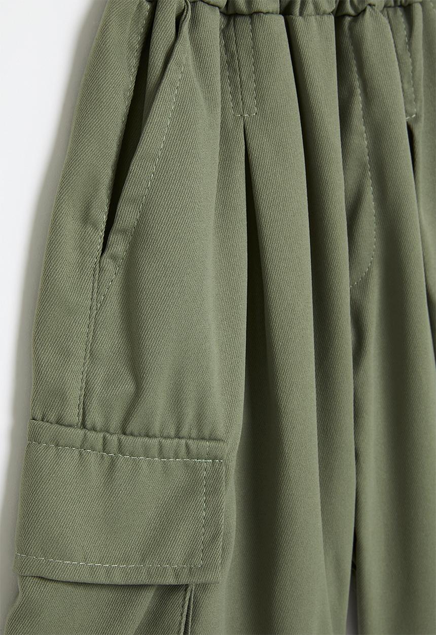 Pop Candy - Utility shorts - olive green