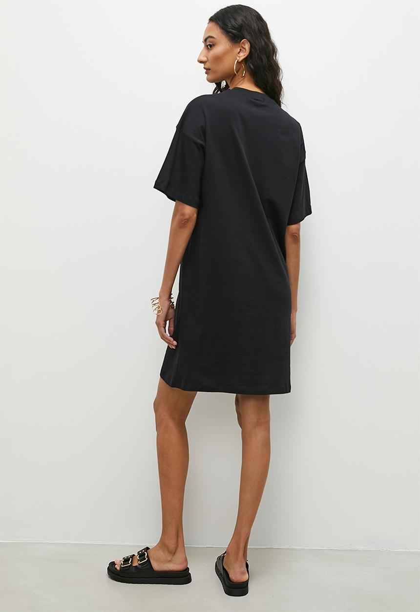 Blake - Drop shoulder t-shirt dress - black