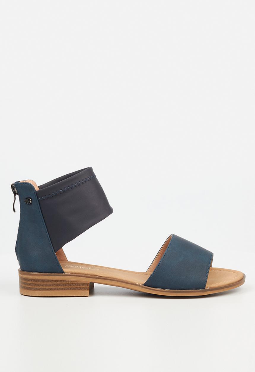 Miss Black - Micah6 strap sandal - navy