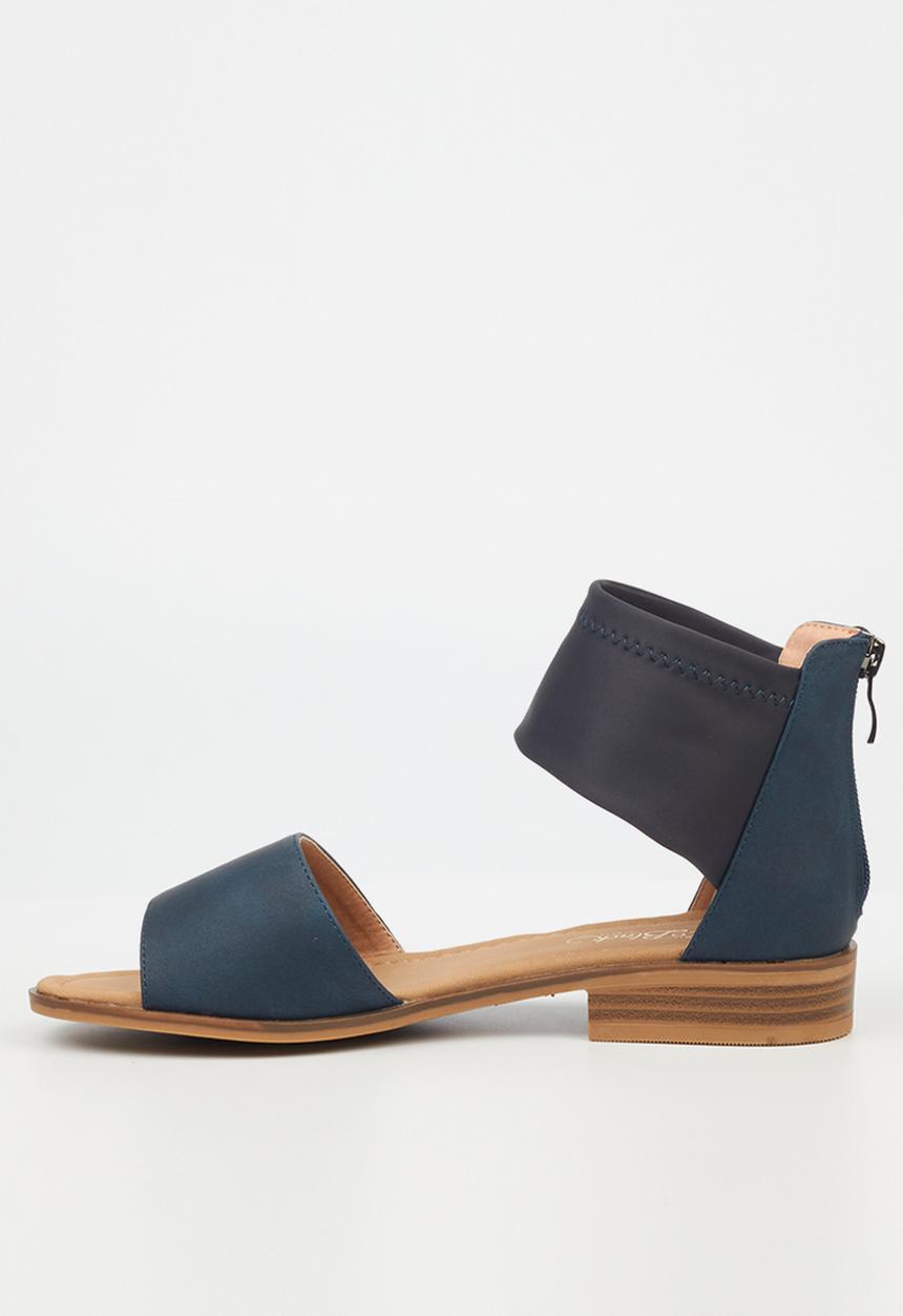 Miss Black - Micah6 strap sandal - navy
