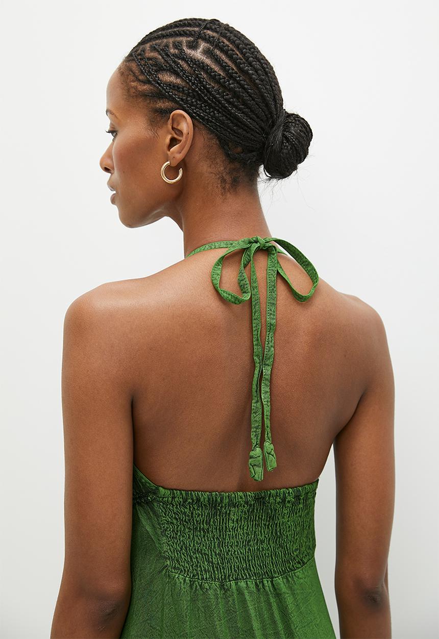 Stella Morgan - Embroidered halterneck maxi dress - green