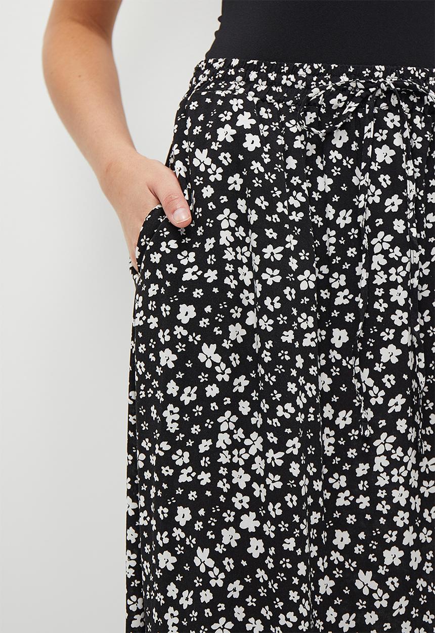 HAILYS - Print Midi Skirt - Black Flower