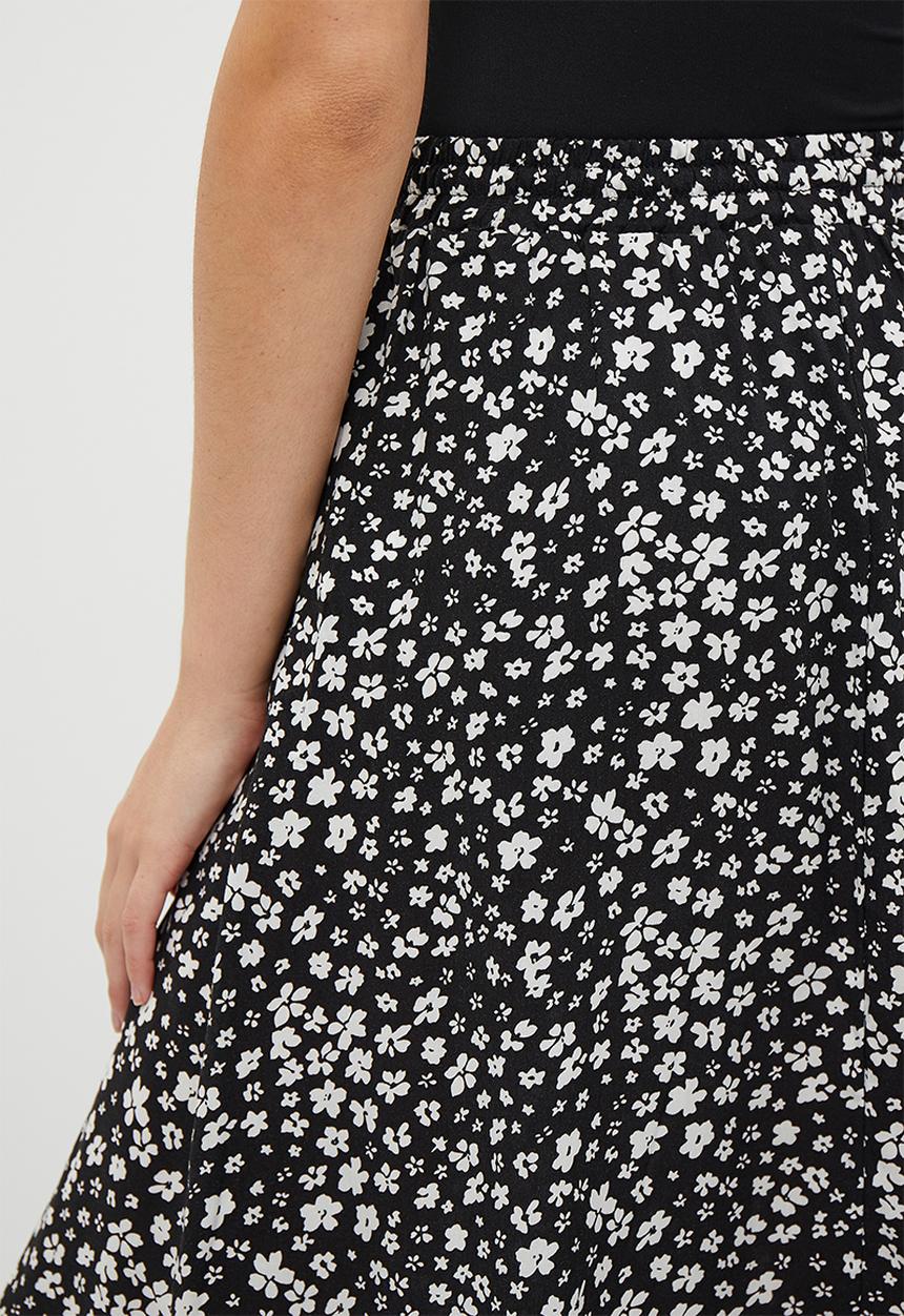 HAILYS - Print Midi Skirt - Black Flower