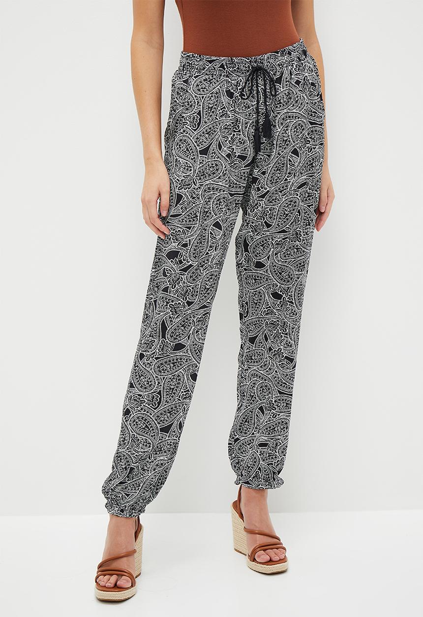 HAILYS - Graphic Print Trousers - Black Diverse