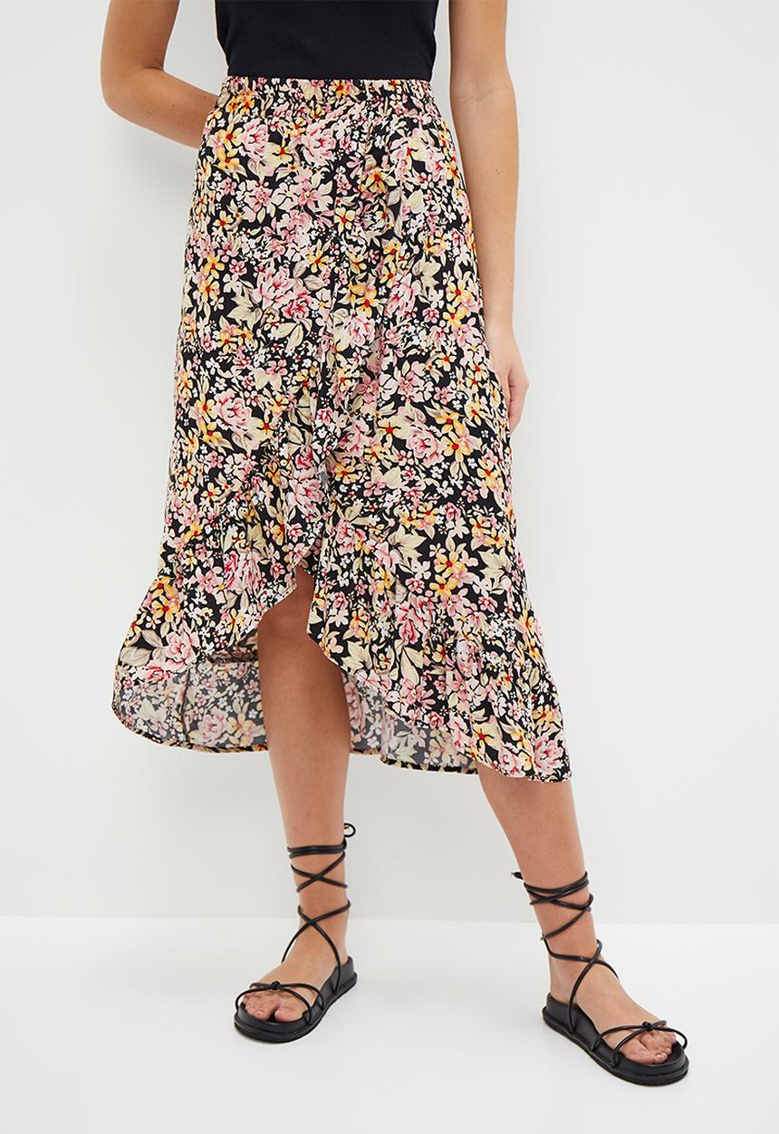 HAILYS - Print Asymmetrical Hem Maxi Skirt - Black Flower