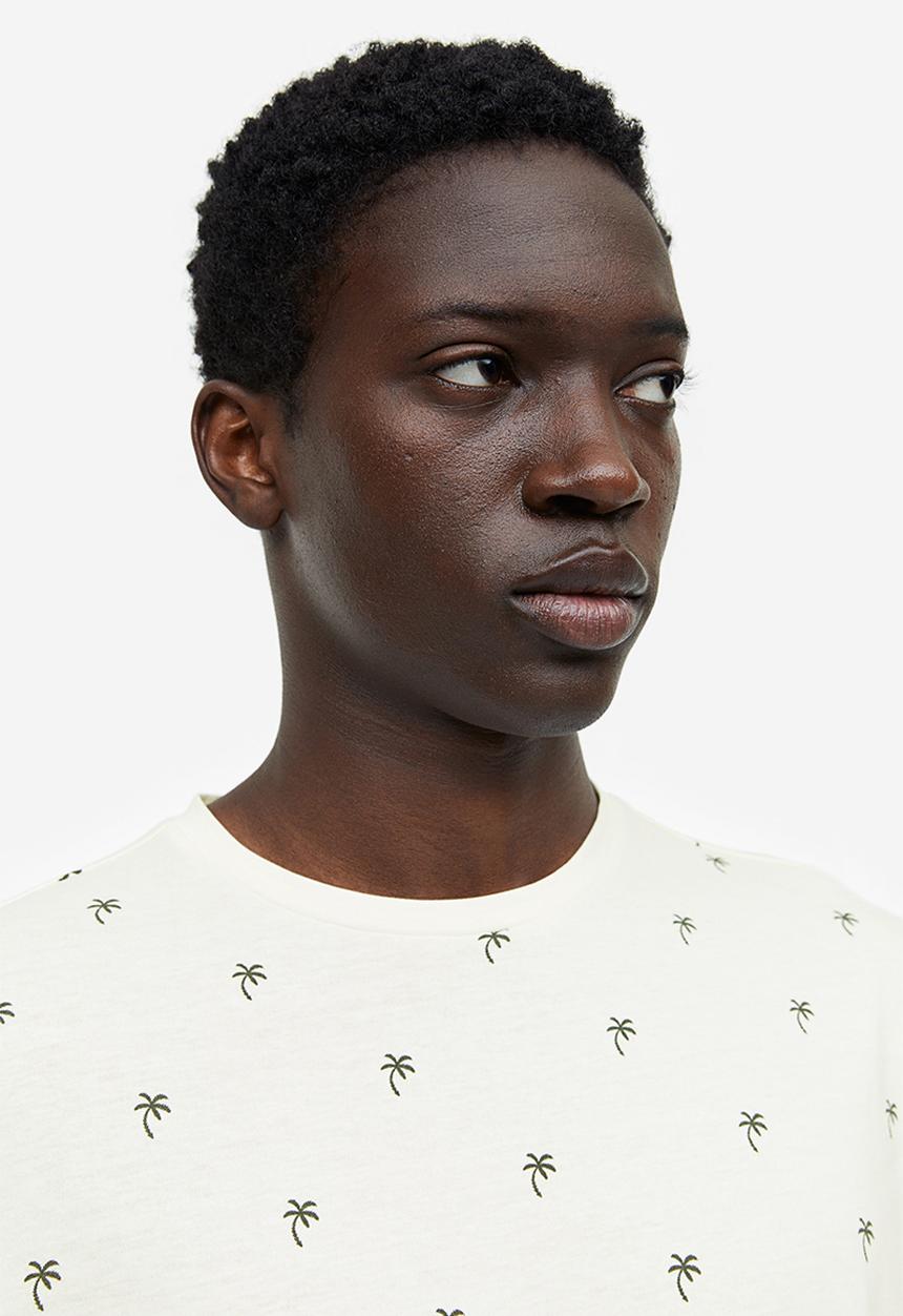 H&M - Regular fit cotton T-shirt - white palm trees